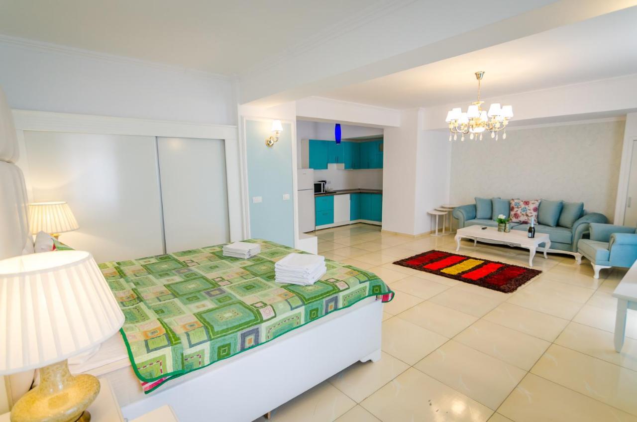 Phoenicia Holiday Resort Mamaia Exterior foto