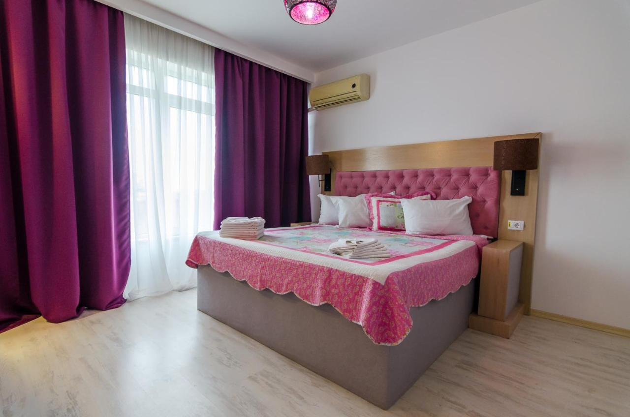 Phoenicia Holiday Resort Mamaia Exterior foto